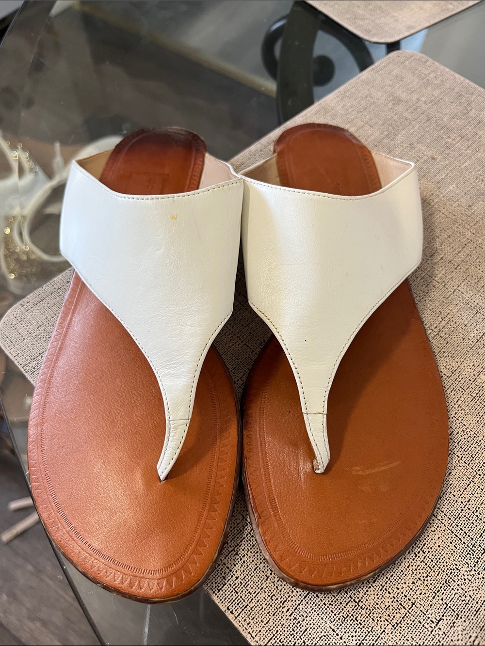 Women's White Leather Thong Sandals with Tan Footbed